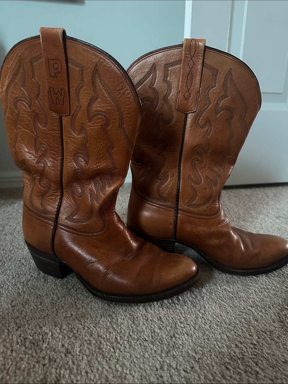 Vintage Brown Leather Western Cowboy Boots with Embossed Stitching